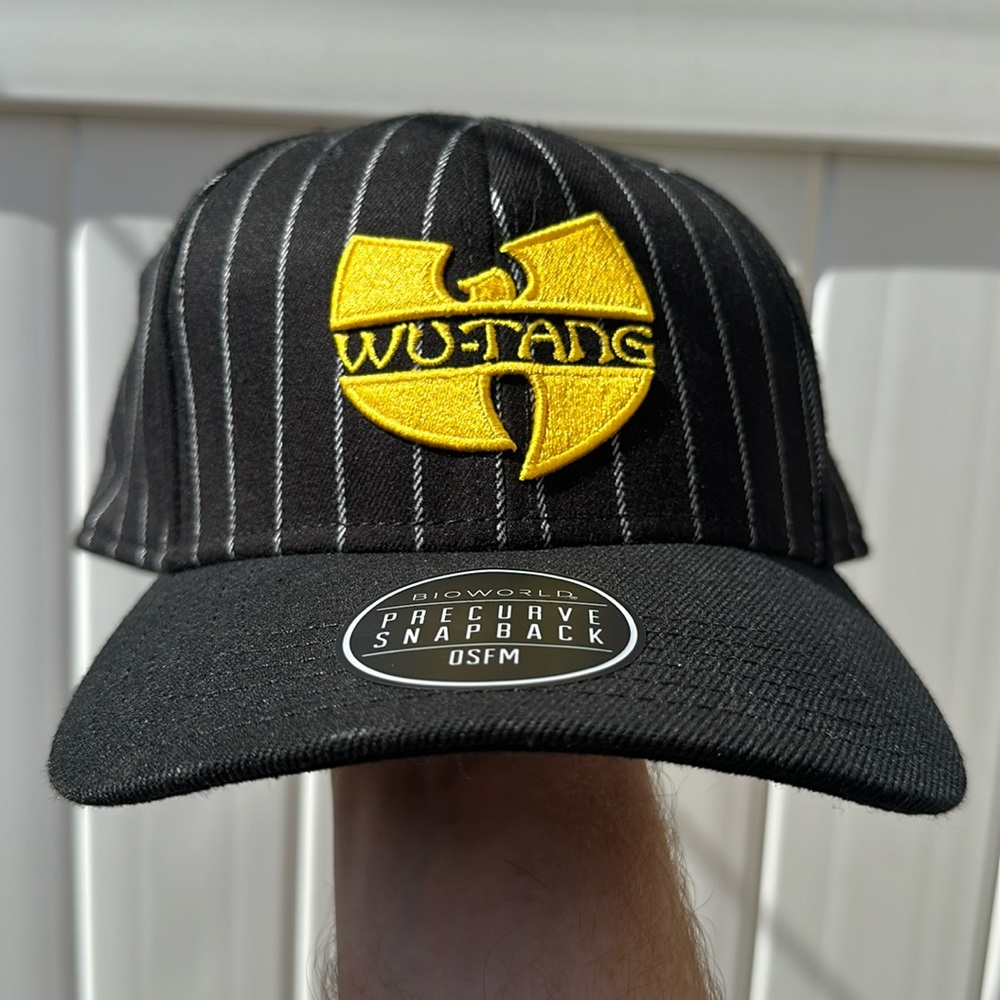 Bioworld Wu Tang Snapback Hat